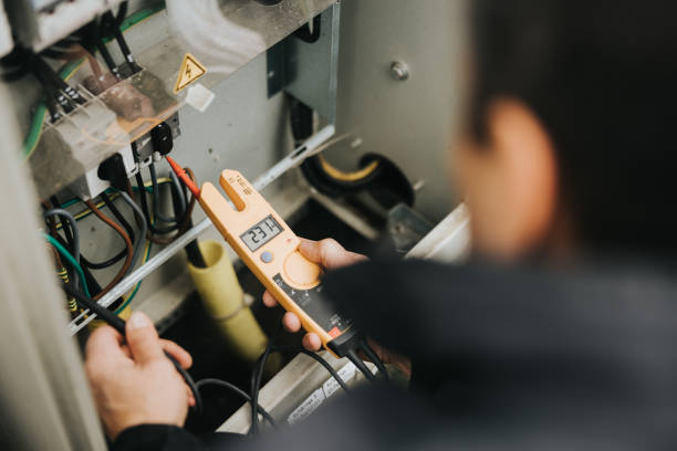 Best Local Electrician Companies  in Deep River Center, CT